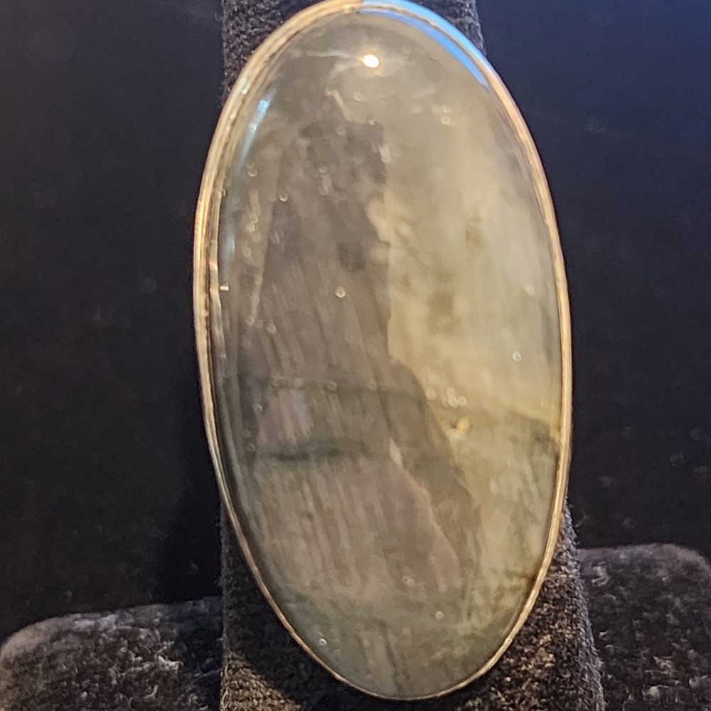Labradorite Ring ❤️ - Picture 2 of 5